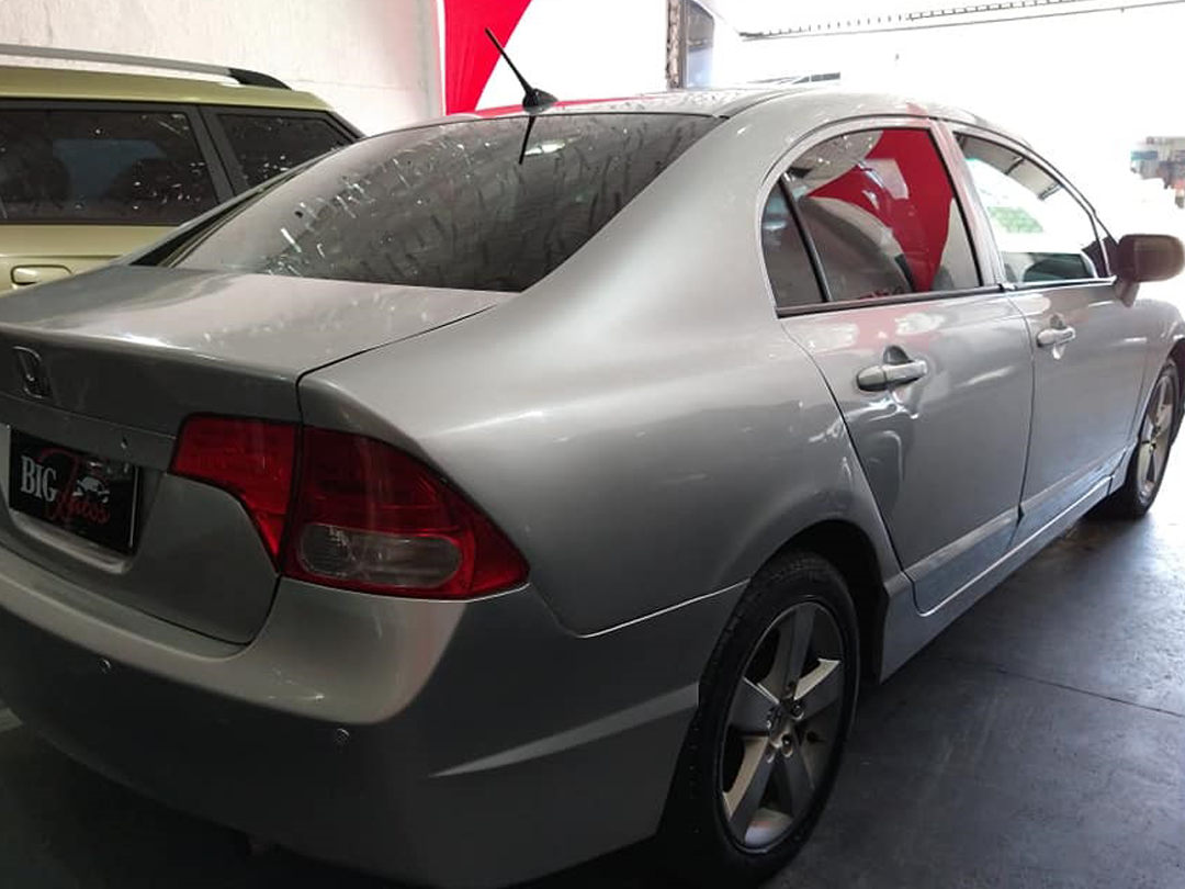 Honda Civic 2008 Flex 1.8 totalmente automático 4