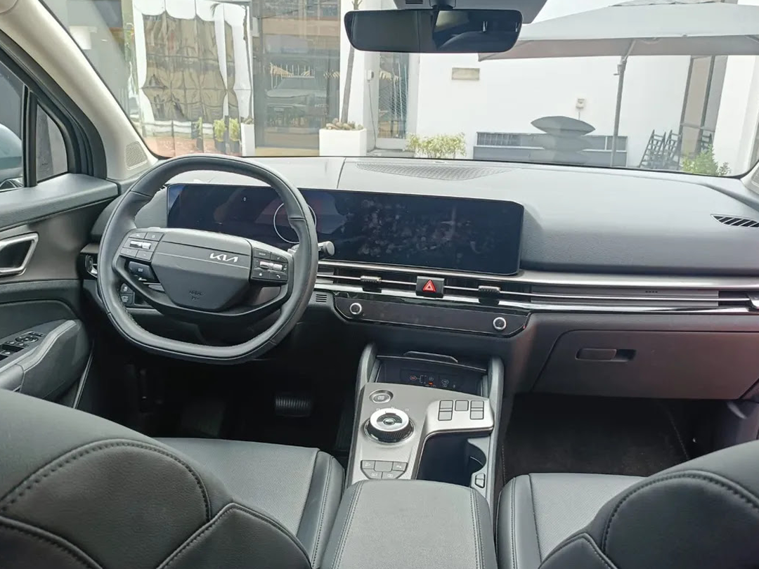 Nueva Sportage Zenith Hybrida, Modelo 2026 1