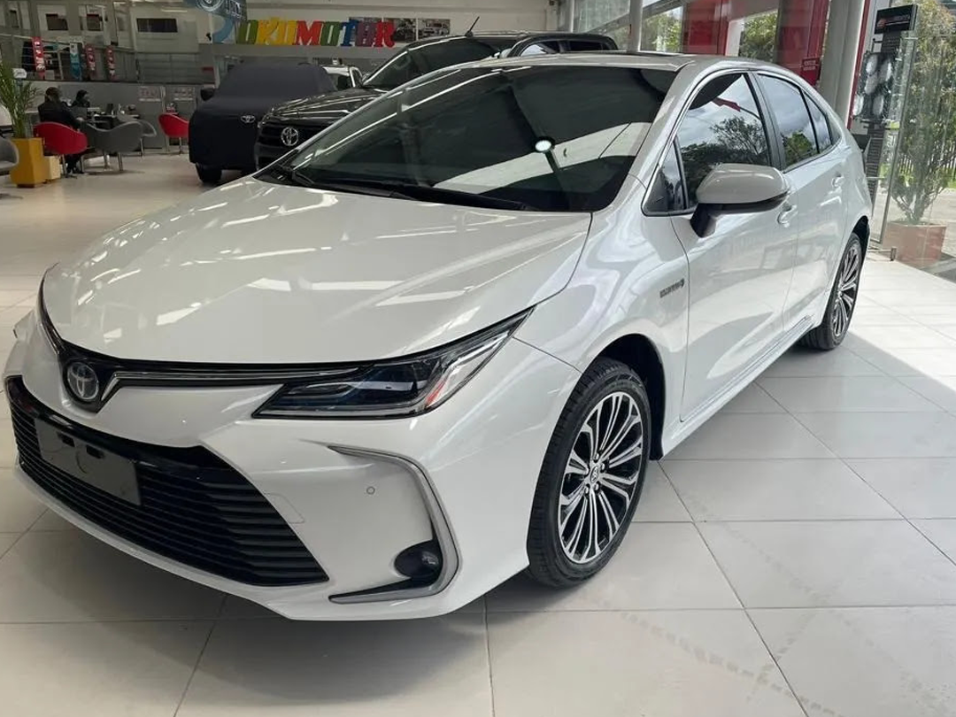Toyota Corolla 1.8 Hev Seg 4