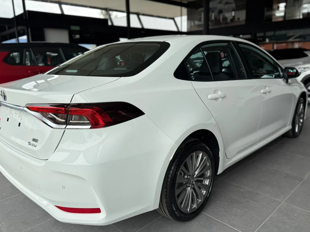 Toyota Corolla 1.8 Hev Xei 2