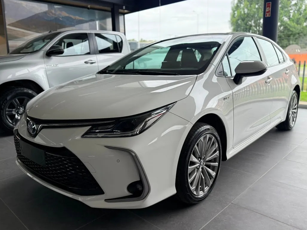 Toyota Corolla 1.8 Hev Xei 3