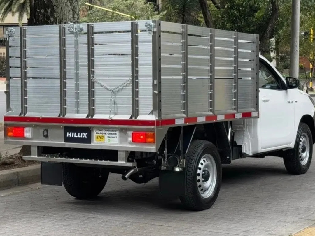 Toyota Hilux 2.4 Diésel 4X4