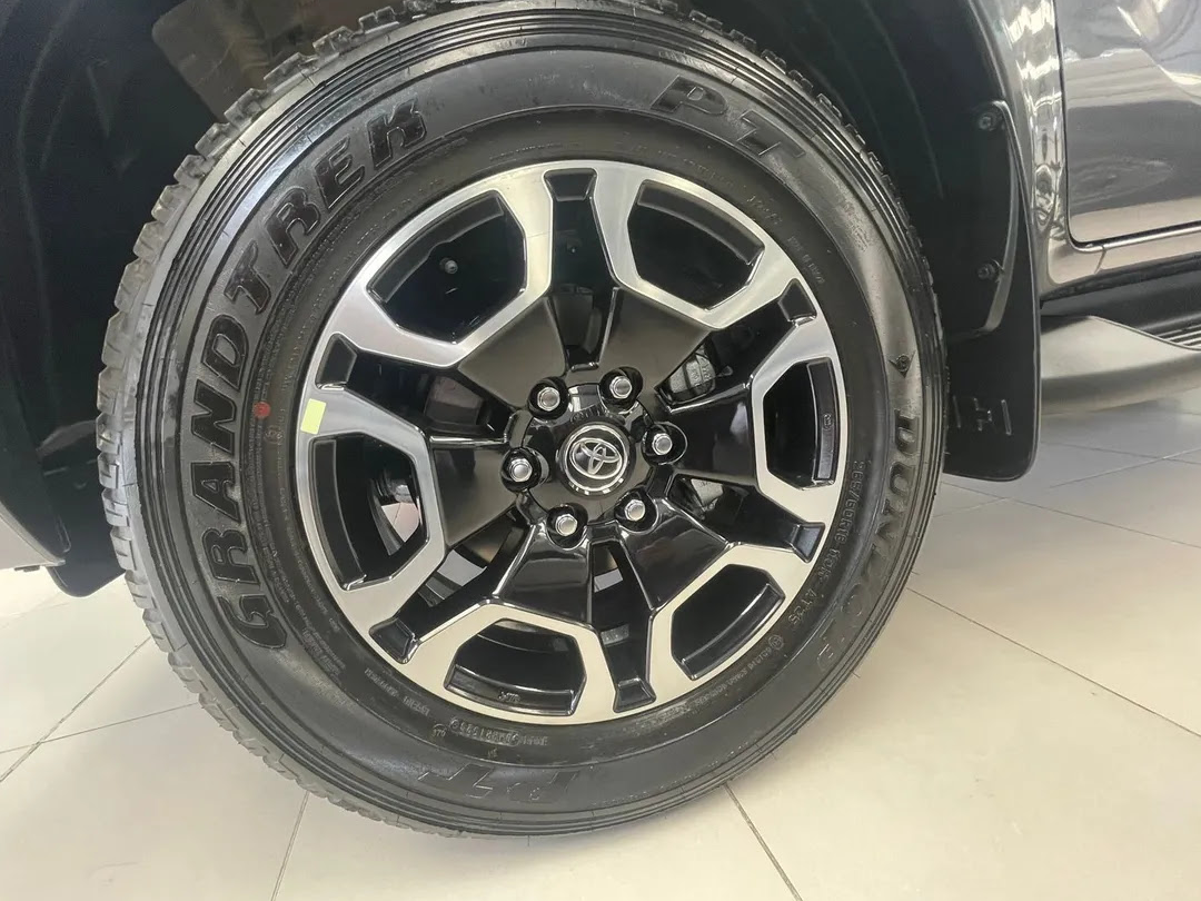 Toyota Hilux 2.8 Srx Diésel 4X4 Aut